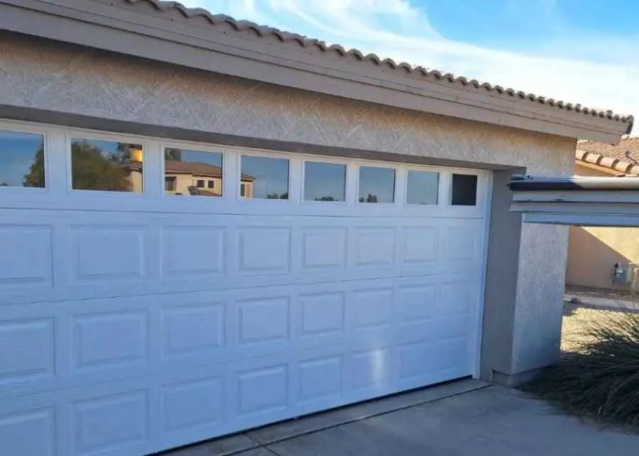 logo for 5 stars garage doors